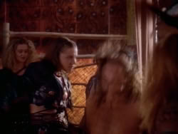 extant_HerculesAndTheAmazonWomen_0118