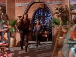 extant_HerculesAndTheAmazonWomen_1185