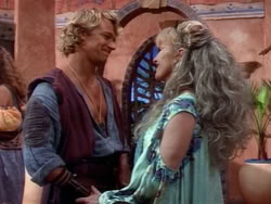 extant_HerculesAndTheAmazonWomen_1221