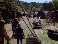 extant_HerculesAndTheAmazonWomen_1989
