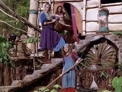 extant_HerculesAndTheAmazonWomen_2746