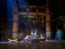 extant_HerculesAndTheAmazonWomen_2804