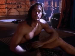 extant_HerculesAndTheAmazonWomen_3454
