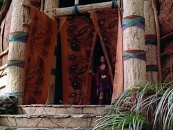 extant_HerculesAndTheAmazonWomen_5012