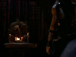 extant_HerculesTheLegendaryJourneys_1x06-AsDarknessFalls_0025