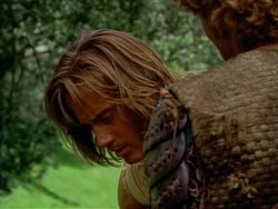extant_HerculesTheLegendaryJourneys_1x06-AsDarknessFalls_0183