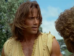 extant_HerculesTheLegendaryJourneys_1x06-AsDarknessFalls_0238