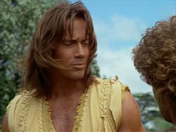 extant_HerculesTheLegendaryJourneys_1x06-AsDarknessFalls_0241