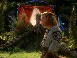 extant_HerculesTheLegendaryJourneys_1x06-AsDarknessFalls_0718