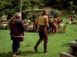 extant_HerculesTheLegendaryJourneys_1x06-AsDarknessFalls_0849