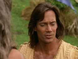 extant_HerculesTheLegendaryJourneys_1x06-AsDarknessFalls_1829