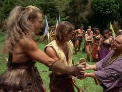 extant_HerculesTheLegendaryJourneys_1x06-AsDarknessFalls_1966