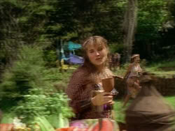 extant_HerculesTheLegendaryJourneys_1x06-AsDarknessFalls_2036