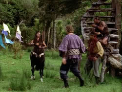 extant_HerculesTheLegendaryJourneys_1x06-AsDarknessFalls_2201