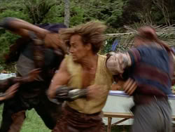 extant_HerculesTheLegendaryJourneys_1x06-AsDarknessFalls_2523