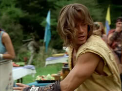 extant_HerculesTheLegendaryJourneys_1x06-AsDarknessFalls_2534