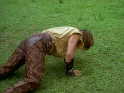 extant_HerculesTheLegendaryJourneys_1x06-AsDarknessFalls_2591