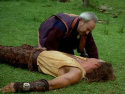 extant_HerculesTheLegendaryJourneys_1x06-AsDarknessFalls_2863