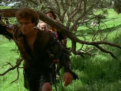 extant_HerculesTheLegendaryJourneys_1x06-AsDarknessFalls_2973