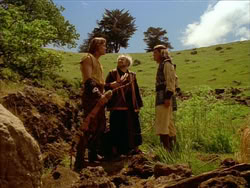 extant_HerculesTheLegendaryJourneys_1x06-AsDarknessFalls_3356
