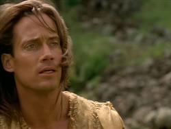 extant_HerculesTheLegendaryJourneys_1x06-AsDarknessFalls_3418