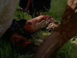 extant_HerculesTheLegendaryJourneys_1x06-AsDarknessFalls_3539