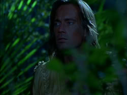 extant_HerculesTheLegendaryJourneys_1x06-AsDarknessFalls_3926