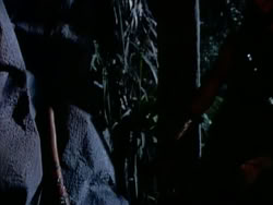 extant_HerculesTheLegendaryJourneys_1x06-AsDarknessFalls_4209