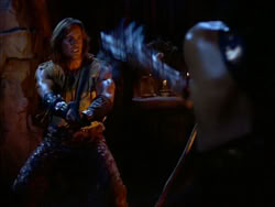 extant_HerculesTheLegendaryJourneys_1x06-AsDarknessFalls_4316