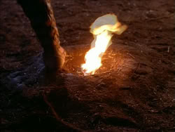 extant_HerculesTheLegendaryJourneys_1x06-AsDarknessFalls_4344