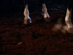 extant_HerculesTheLegendaryJourneys_1x06-AsDarknessFalls_4380