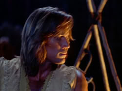 extant_HerculesTheLegendaryJourneys_1x06-AsDarknessFalls_4482