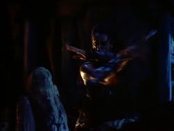 extant_HerculesTheLegendaryJourneys_1x06-AsDarknessFalls_4537