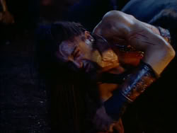 extant_HerculesTheLegendaryJourneys_1x06-AsDarknessFalls_4697