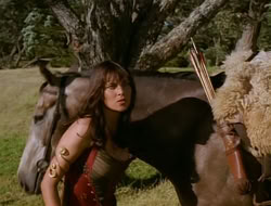 extant_HTLJ_1x09-TheWarriorPrincess_0405