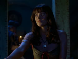 extant_HTLJ_1x09-TheWarriorPrincess_0527