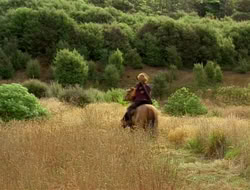 extant_HTLJ_1x09-TheWarriorPrincess_1061