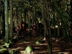 extant_HTLJ_1x09-TheWarriorPrincess_1352