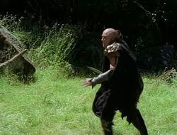 extant_HTLJ_1x09-TheWarriorPrincess_2873