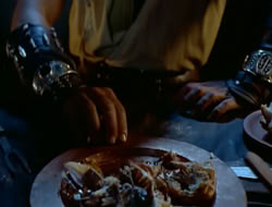 extant_HTLJ_1x12-TheGauntlet_00094