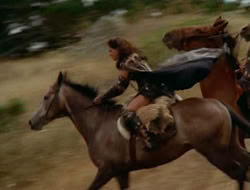extant_HTLJ_1x12-TheGauntlet_00233
