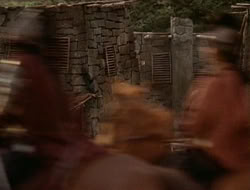 extant_HTLJ_1x12-TheGauntlet_00268