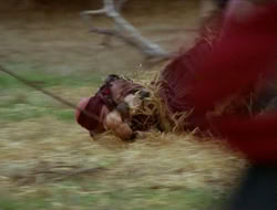 extant_HTLJ_1x12-TheGauntlet_00305