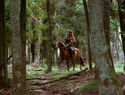 extant_HTLJ_1x12-TheGauntlet_00895
