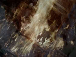 extant_HTLJ_1x12-TheGauntlet_01104