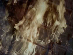 extant_HTLJ_1x12-TheGauntlet_01105