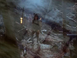 extant_HTLJ_1x12-TheGauntlet_01111