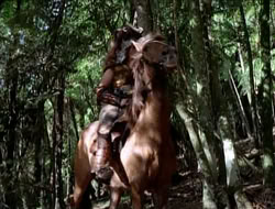 extant_HTLJ_1x12-TheGauntlet_01220