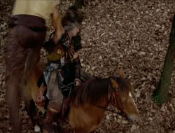 extant_HTLJ_1x12-TheGauntlet_01238