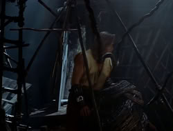 extant_HTLJ_1x12-TheGauntlet_01378